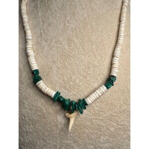 Vintage Malachite Puka Shell Surfer Necklace Beach‎ Jewelry 20" Shark tooth